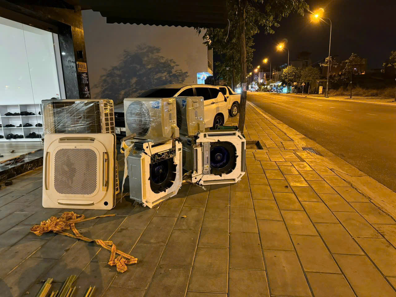 Thanh lý máy lạnh cũ tại Nha Trang